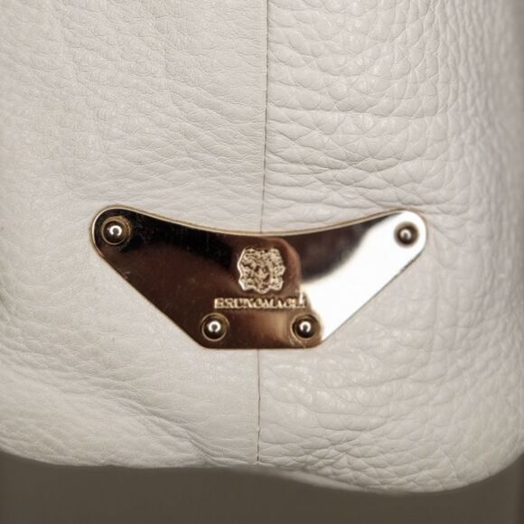 Bruno Magli white leather purse - Picture 11 of 15